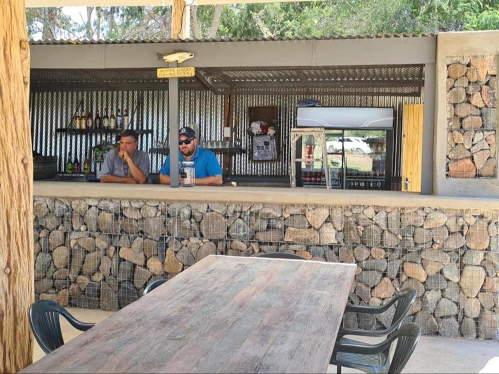 Kwelanga River Lodge Vioolsdrift Eksteriør billede